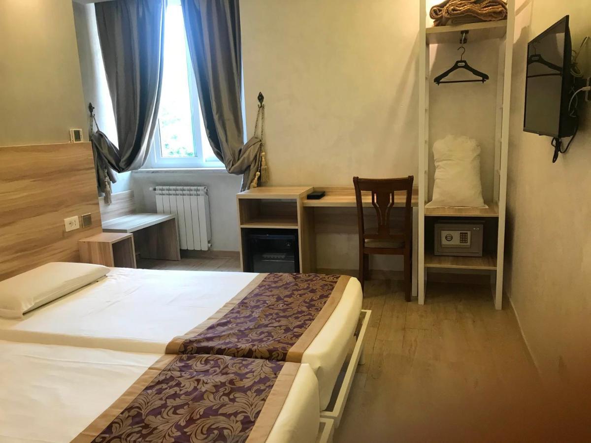 Rome Love Hotel Εξωτερικό φωτογραφία